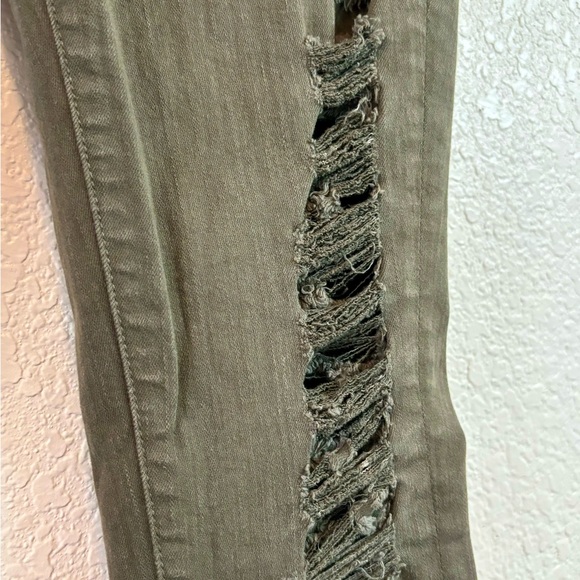 Frame Le Skinny De Jeanne Forest Green Distressed Skinny Jeans - Picture 4 of 8